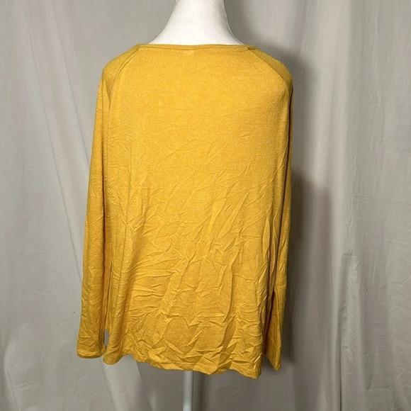 women's golden yellow long sleeve Old Navy top size small - Picture 2 of 3
